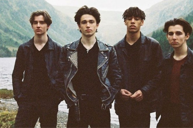 Deze band is van de zoon van een wereldberoemde zanger
