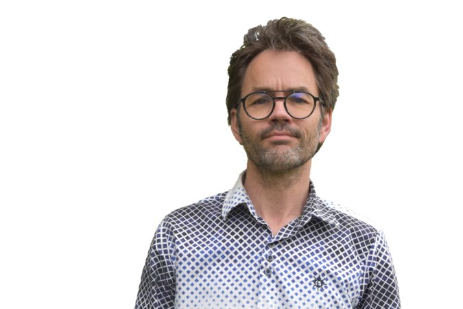 ‘Kleptomanen aan de macht’