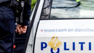Jonge omstander gooit ei naar hulpverleners die slachtoffer van ongeluk verzorgen in Heerlen