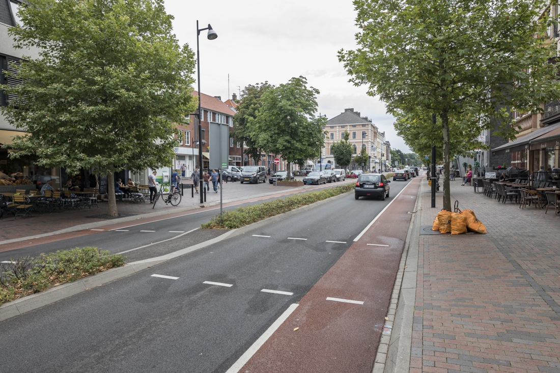 Gemeentewerf Vaals start 'meeloopuurtje' wethouder John Coen... (Vijlen) - De Limburger