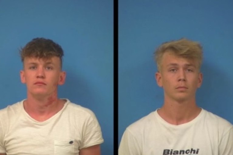 Ouders YouTuber Ties aangeslagen na arrestatie van hun zoon