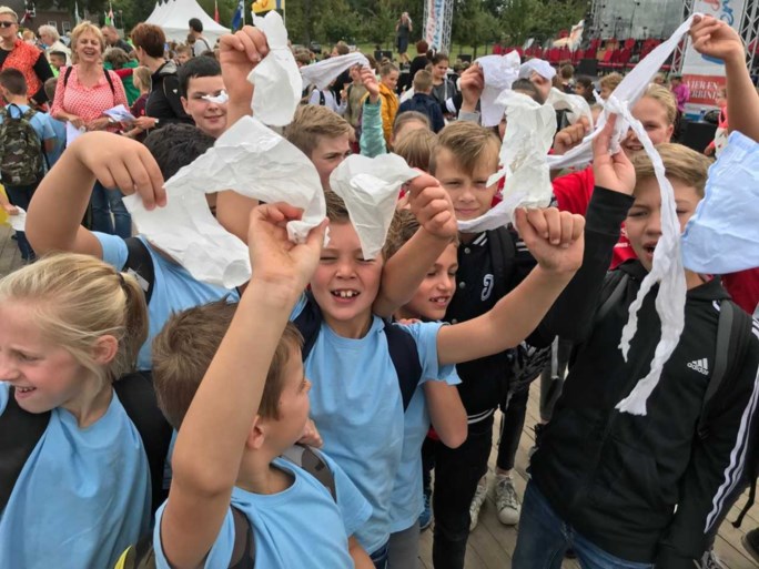 Provinciale viering 75 jaar bevrijding in Mesch van start