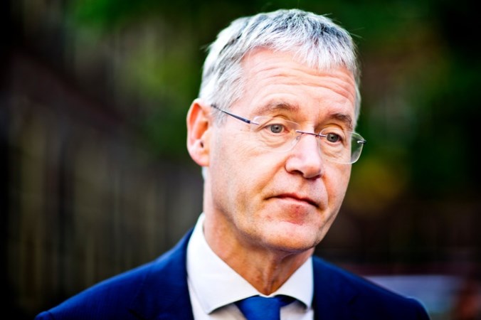 Slob: Met extra onderwijsgeld kunnen bonussen en toelages worden uitgekeerd
