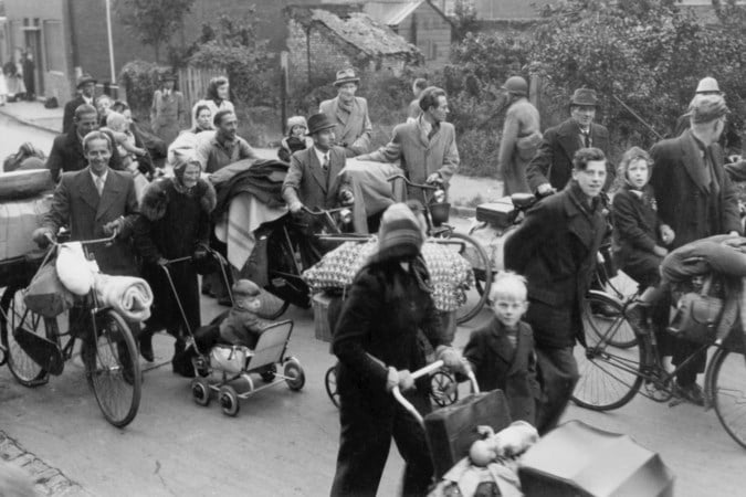 De evacuatie van Kerkrade: dodelijke volksverhuizing dwars door de vuurlinie