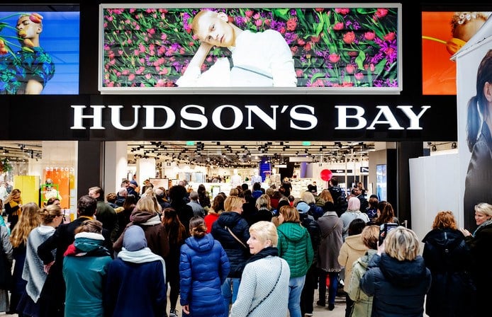 Hudson’s Bay gooit (bijna) alles in de uitverkoop