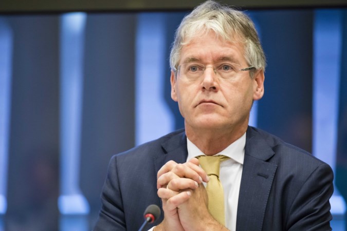 Slob: geen extra geld lerarensalarissen