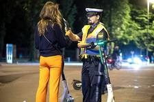 Honderden Duitsers verliezen rijbewijs wegens rijden onder invloed op elektrische step