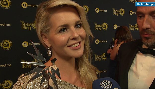 Video: Chantal Janzen opnieuw beste presentatrice: ‘De Ster komt in de Star Wars-collectie van mijn zoon’