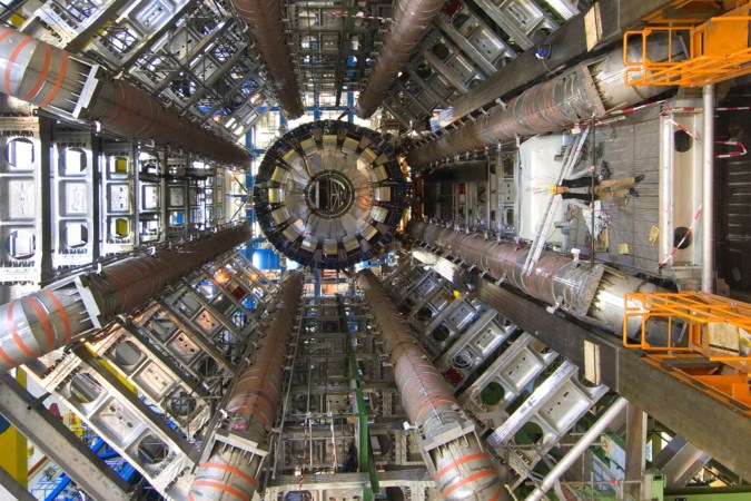 CERN in Genève wil grip krijgen op het universum: de kosmos in hightech