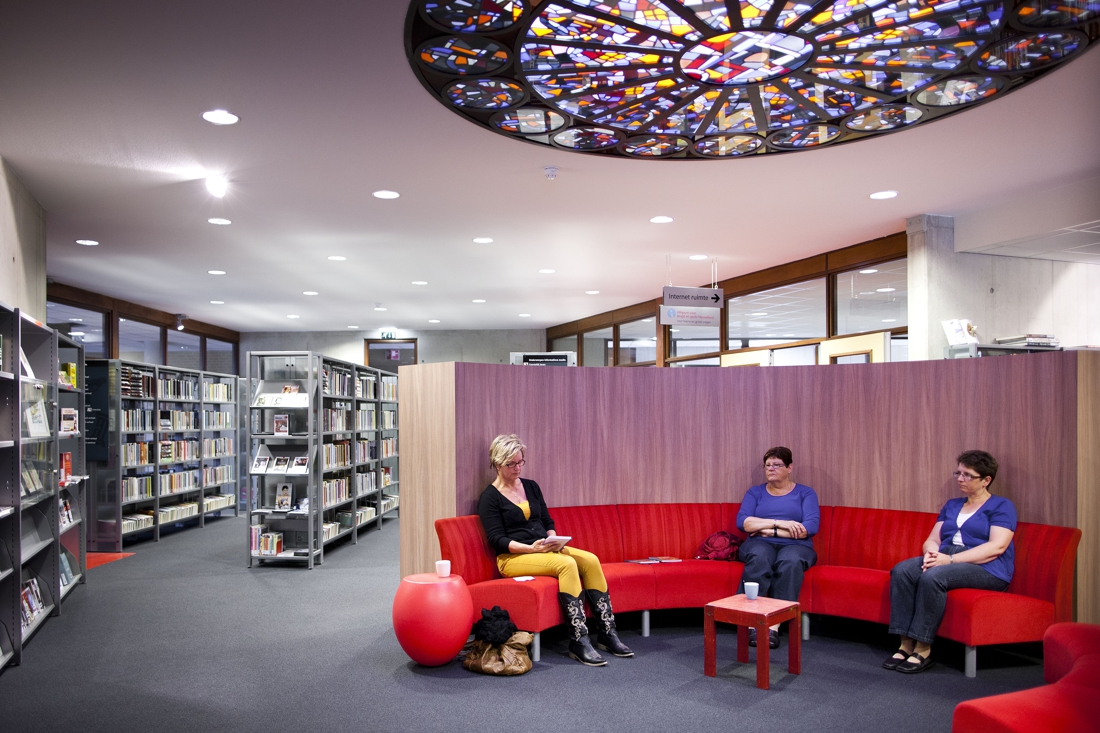 Wachtkamer spreekuren in bibliotheek Vaals - De Limburger