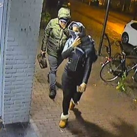 Politie verspreidt beelden verdachten bloedpriktruc