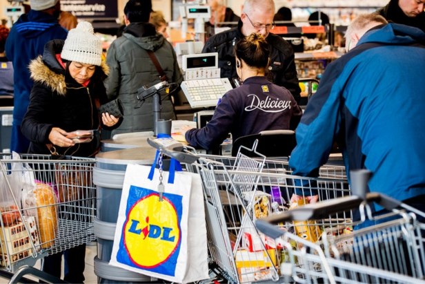 Kerstrel Lidl Kan Me Voorstellen Dat Gelovigen Zich Ergere De Limburger Mobile