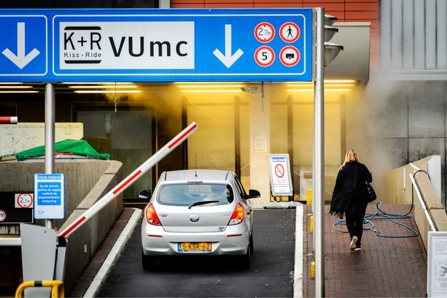 Kamervragen SP over hoge parkeertarieven bij ziekenhuizen: ‘Inkomsten naar patiëntenzorg’