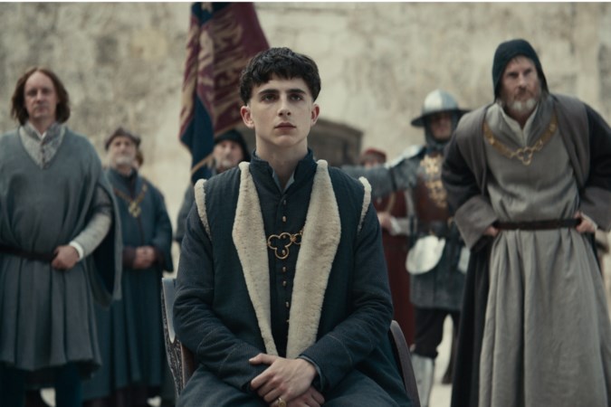 Netflix’ The King: Partyboy Hal wordt koning Henry V