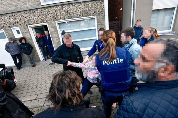 Reconstructie moord op Vlaamse Jill (36) loopt uit de hand: Politie pakt zus van slachtoffer op