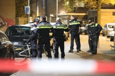 Bijeenkomst Kick Out Zwarte Piet hevig verstoord, vier arrestaties