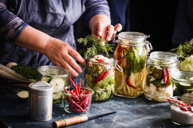 Oeroud proces herleeft: fermenteren geeft zo veel meer dan alleen bier en zuurkool