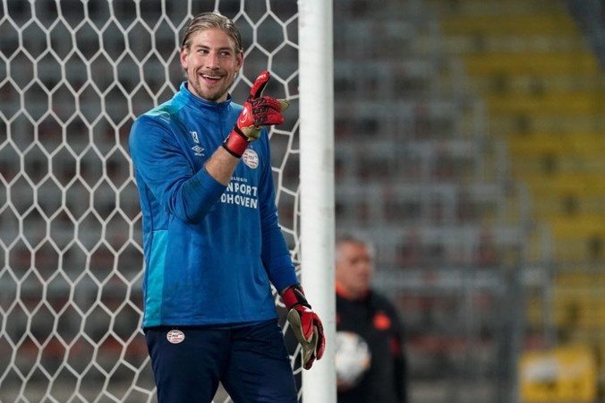 Mark van Bommel grijpt hard in bij PSV; Zoet verliest basisplek, Unnerstall krijgt de kans