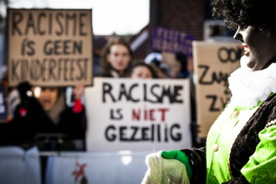 Intocht Sinterklaas Weer In Teken Van Protest Toegangspoort De Limburger Mobile