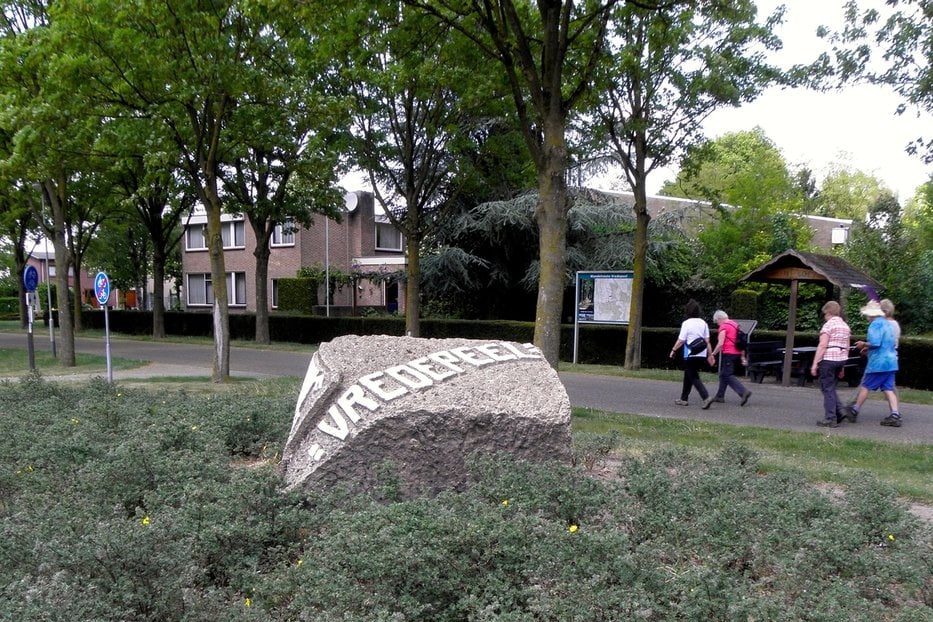 Extra geld voor dorpsfeesten in Smakt en Vredepeel - De Limburger