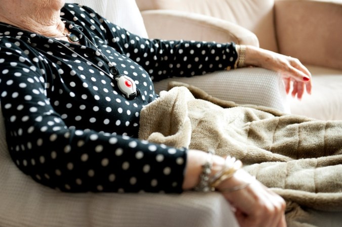 Tienduizenden ouderen onder bijstandsgrens door mislopen extraatje op AOW