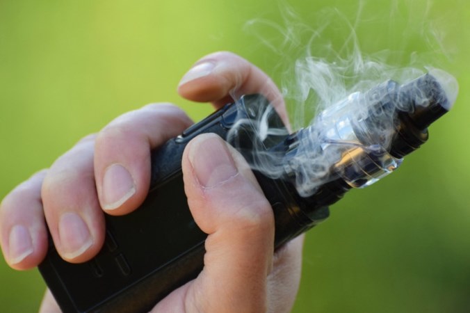 Jongen (18) overleden ‘door e-sigaret‘ in België, longartsen slaan alarm