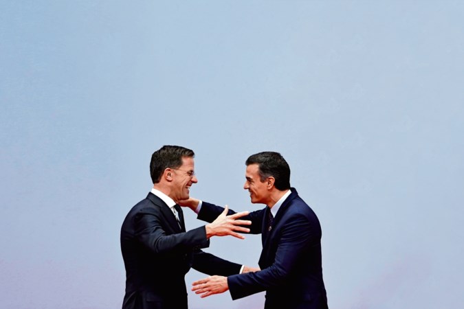 Premier Rutte in Den Haag ‘vroem’, in Madrid ‘groen’