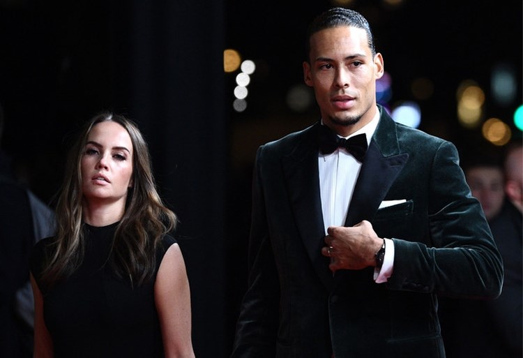Messi klopt Van Dijk en wint voor de zesde keer Ballon d’Or