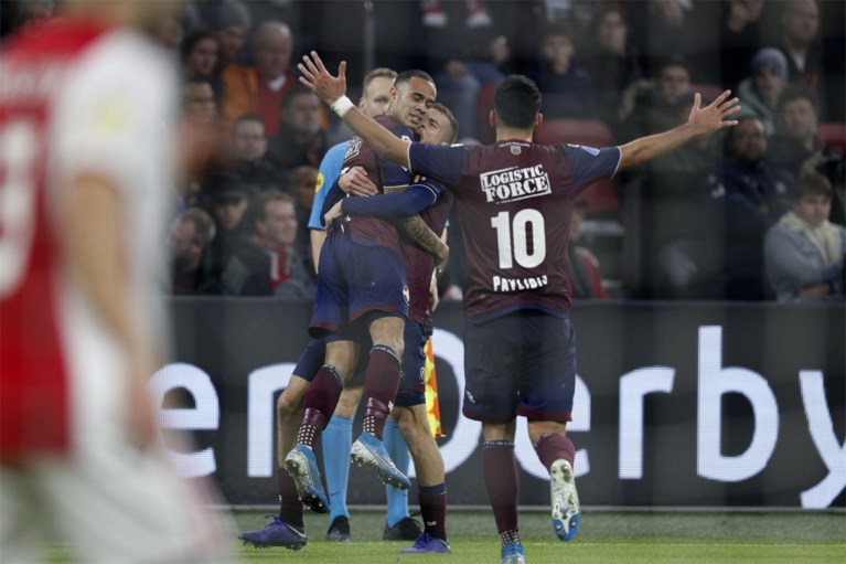 Eerste competitieverlies onmachtig Ajax in aanloop naar CL-kraker
