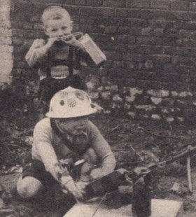 Roermond als frontstad (deel 14) - Kinderen in de frontstad - november 1944
