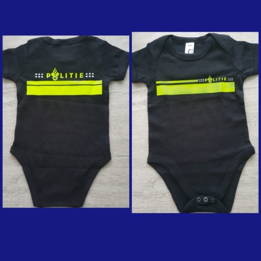 ‘A2-baby’ krijgt hectometerpaal en politieromper cadeau
