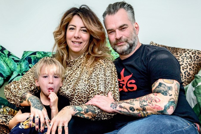 ‘Rocco krijgt altijd een nieuw speeltje als we bij de Action zijn’