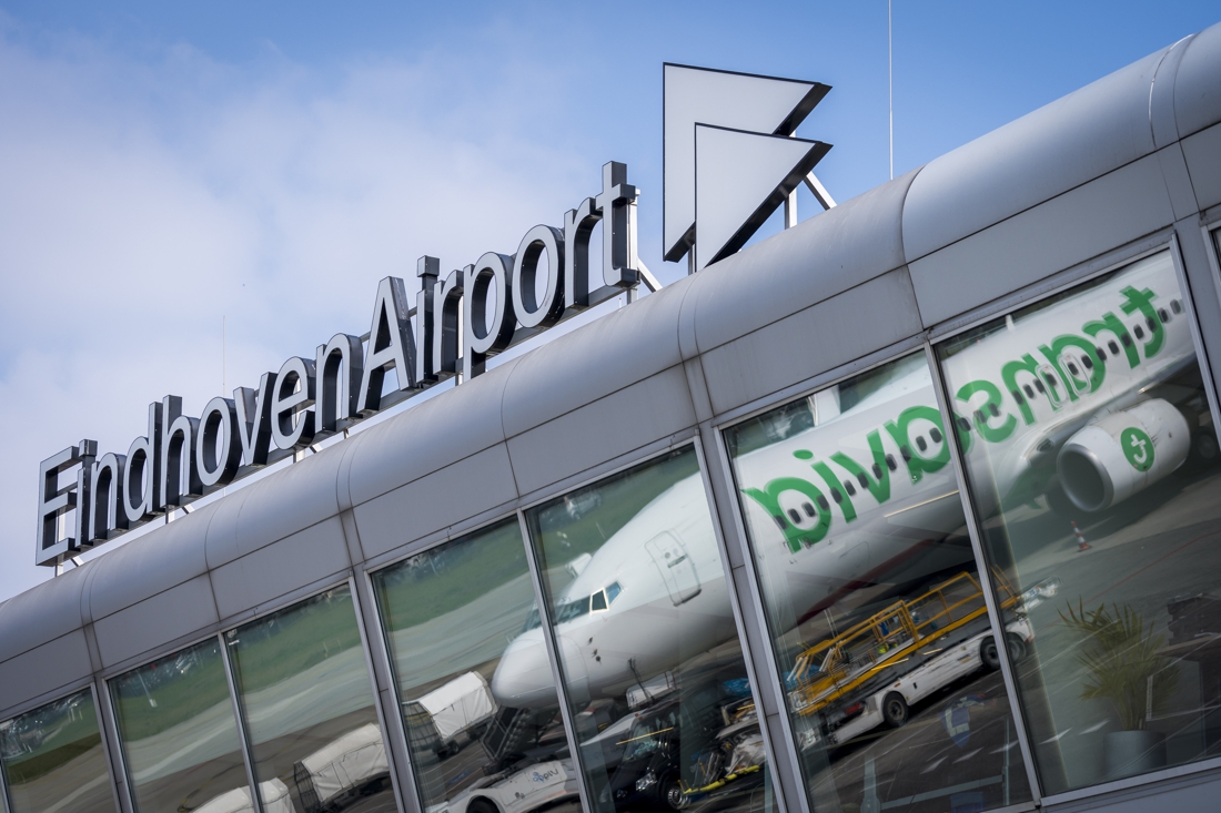 Dit Weekend Vluchten Vertraagd Op Eindhoven Airport Door Tek... - De ...