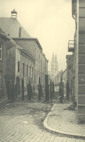 Roermond als frontstad (deel 15) - Voordeuren en versperringen - december 1944