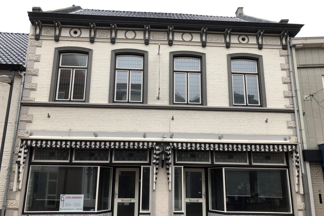 Wonen in winkels blijkt succesvol wapen tegen leegstand Weert - De Limburger