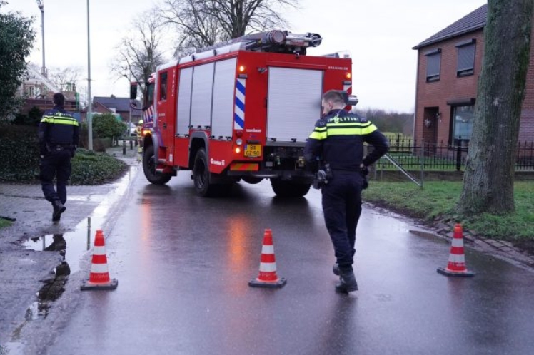 Gasleiding geraakt bij graafwerkzaamheden - De Limburger