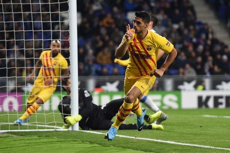 Barcelona vier maanden zonder spits Suárez