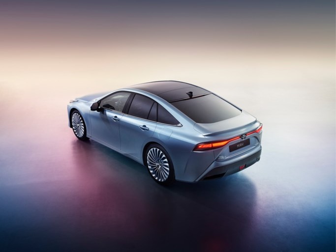 Mirai 2.0: waarom Toyota nog wél in waterstof gelooft