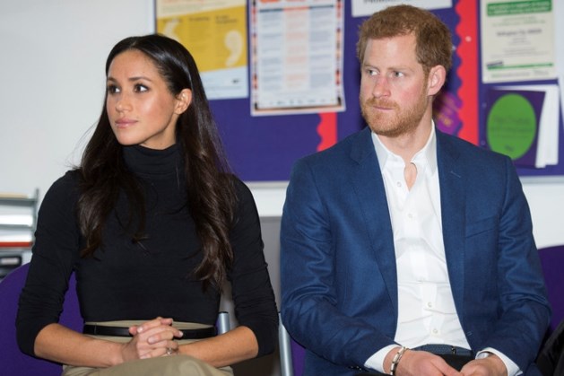 Harry and Meghan renounce their titles and no longer receive allowances for duties