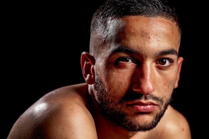 Hakim Ziyech doet alles op gevoel: ‘Veel neppe figuren in de voetballerij’