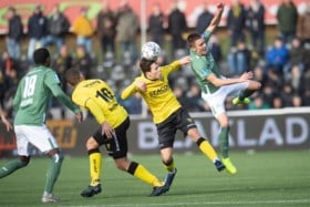 VVV stunt bijna tegen zwak PSV; Dumfries dompelt Koel in rouw: 1-1