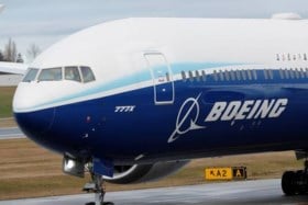 Geplaagd Boeing maakt eerste testvlucht met nieuwe 777X