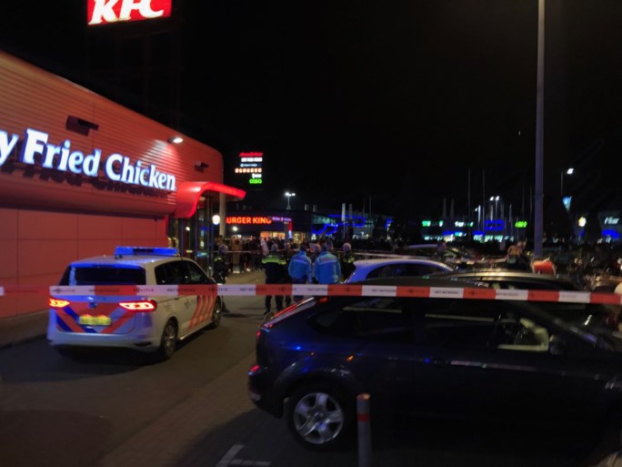 Man (18) ernstig gewond bij schietpartij in Roermond