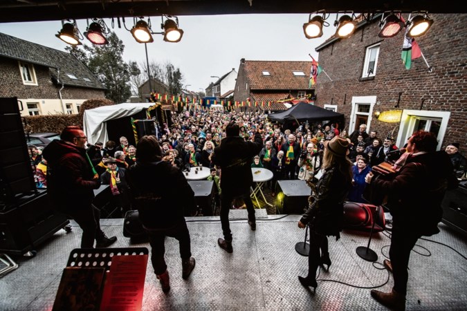 ‘Vaan Eijsde tot de Mookerhei’ geniet heel Limburg mee van jubileumtour LVK