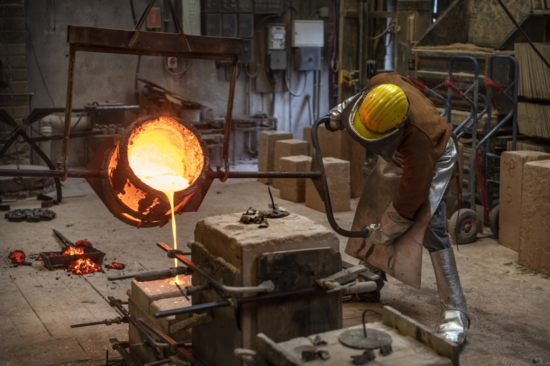 Hot yoga, brons gieten… Deze Limburgers zweten ook in de winter op hun werk - De Limburger