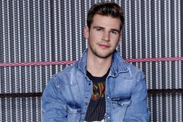 Singer-songwriter Stef Classens door naar finale The Voice ...