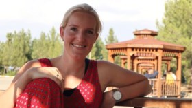 Marieke uit Kelpen-Oler gaat trouwen in Turkije: ‘450 gasten en bitterballen en raki op het menu’