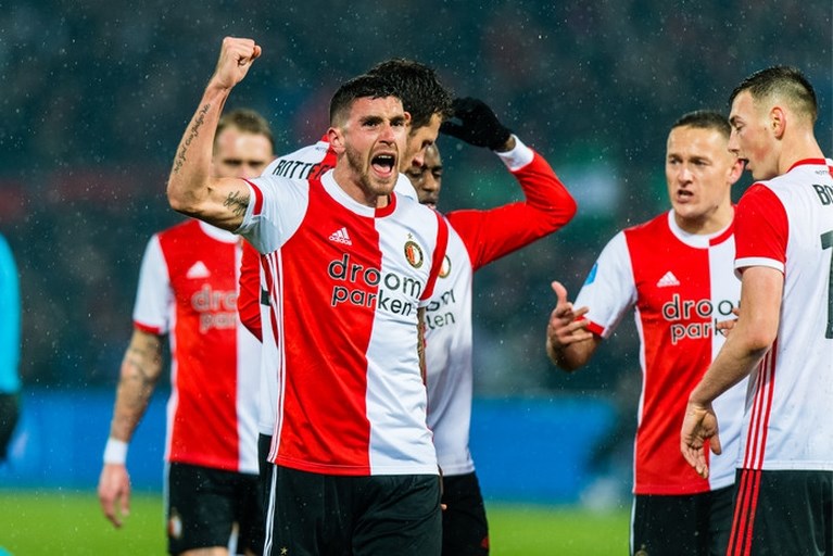Feyenoord maakt gehakt van NAC