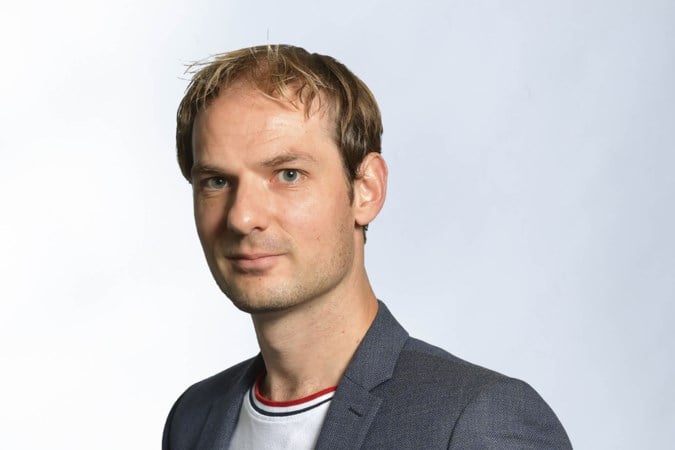 ‘Een genegeerde fluim op een toga als ultiem symbool van beschaving’