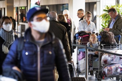 Onrust op Schiphol vanwege vliegverbod naar VS: ‘Ik wil je manager spreken’